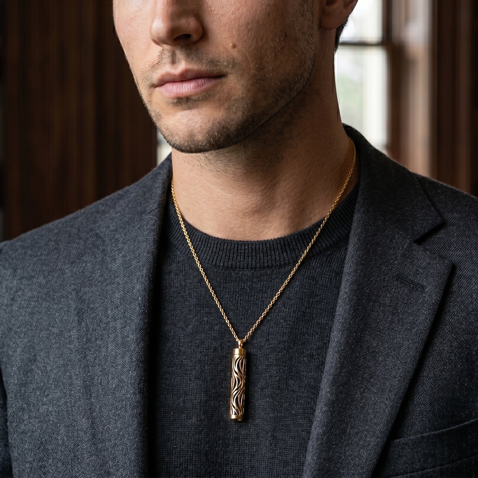 18k Gold Aromatherapy Pendant Necklace | Luxury Perfume Locket