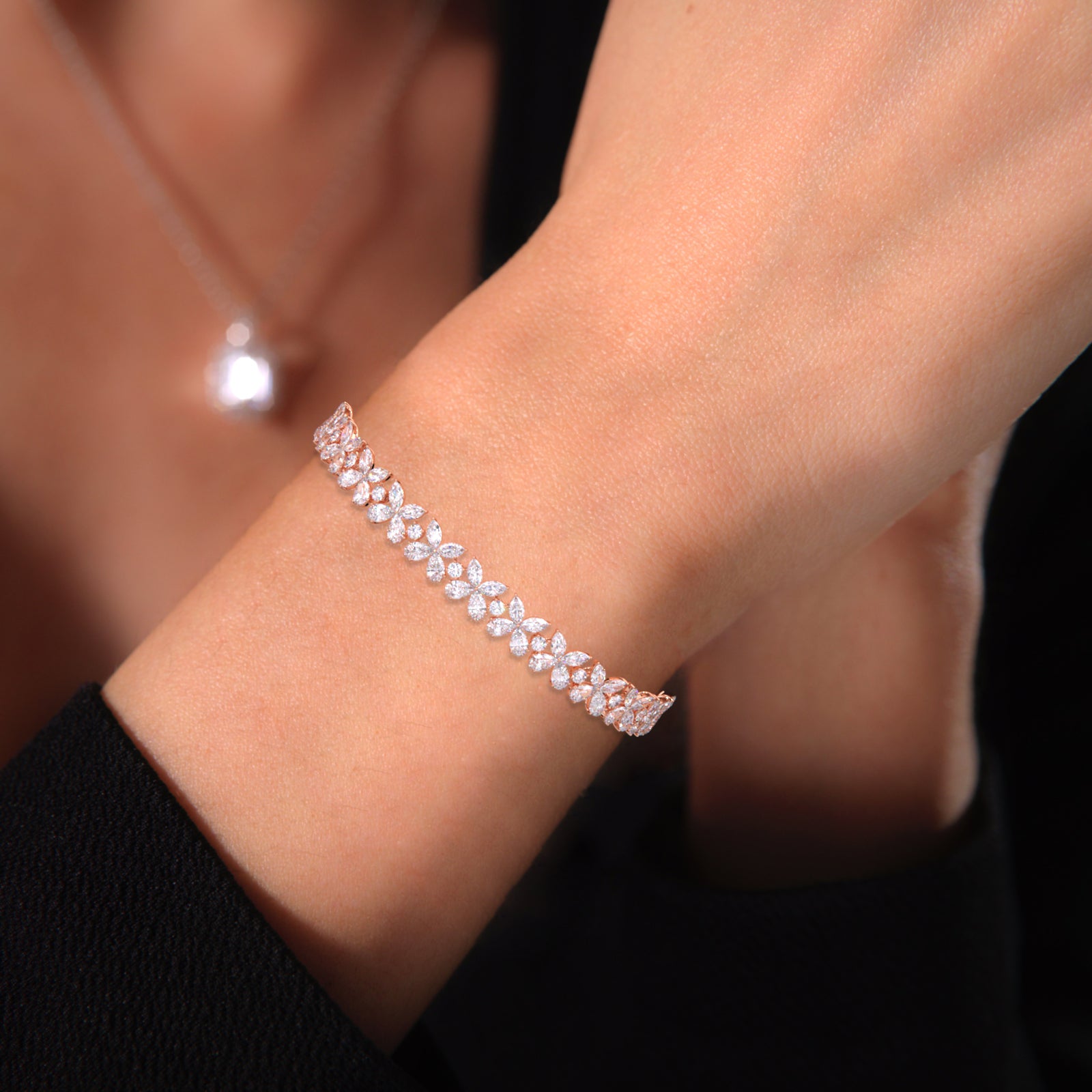 18K Gold Floral Diamond Bracelet