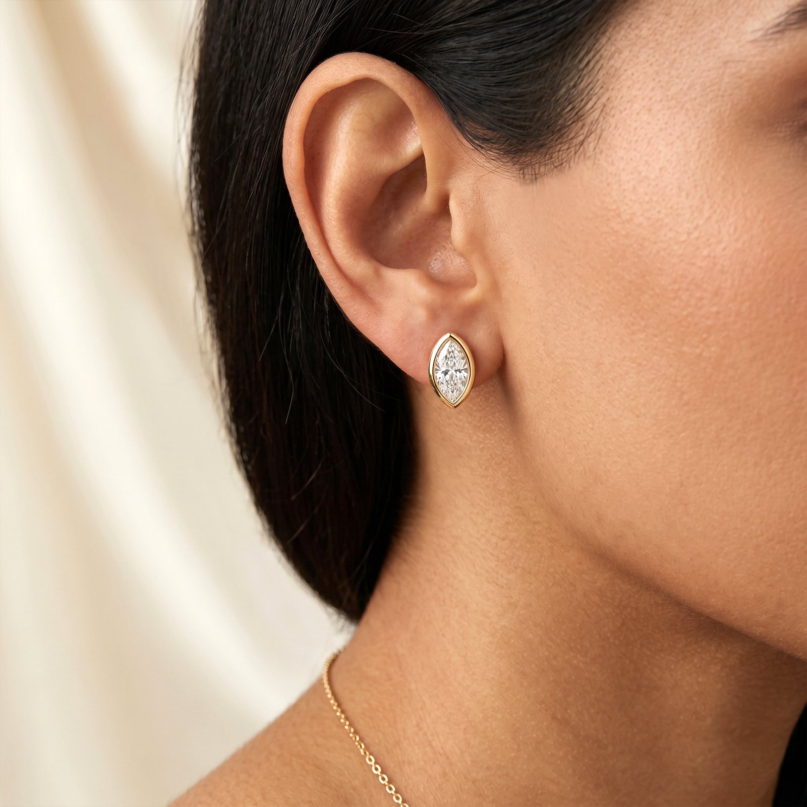 18k Gold Marquise Diamond Bezel Stud Earrings (1.00 TCW)