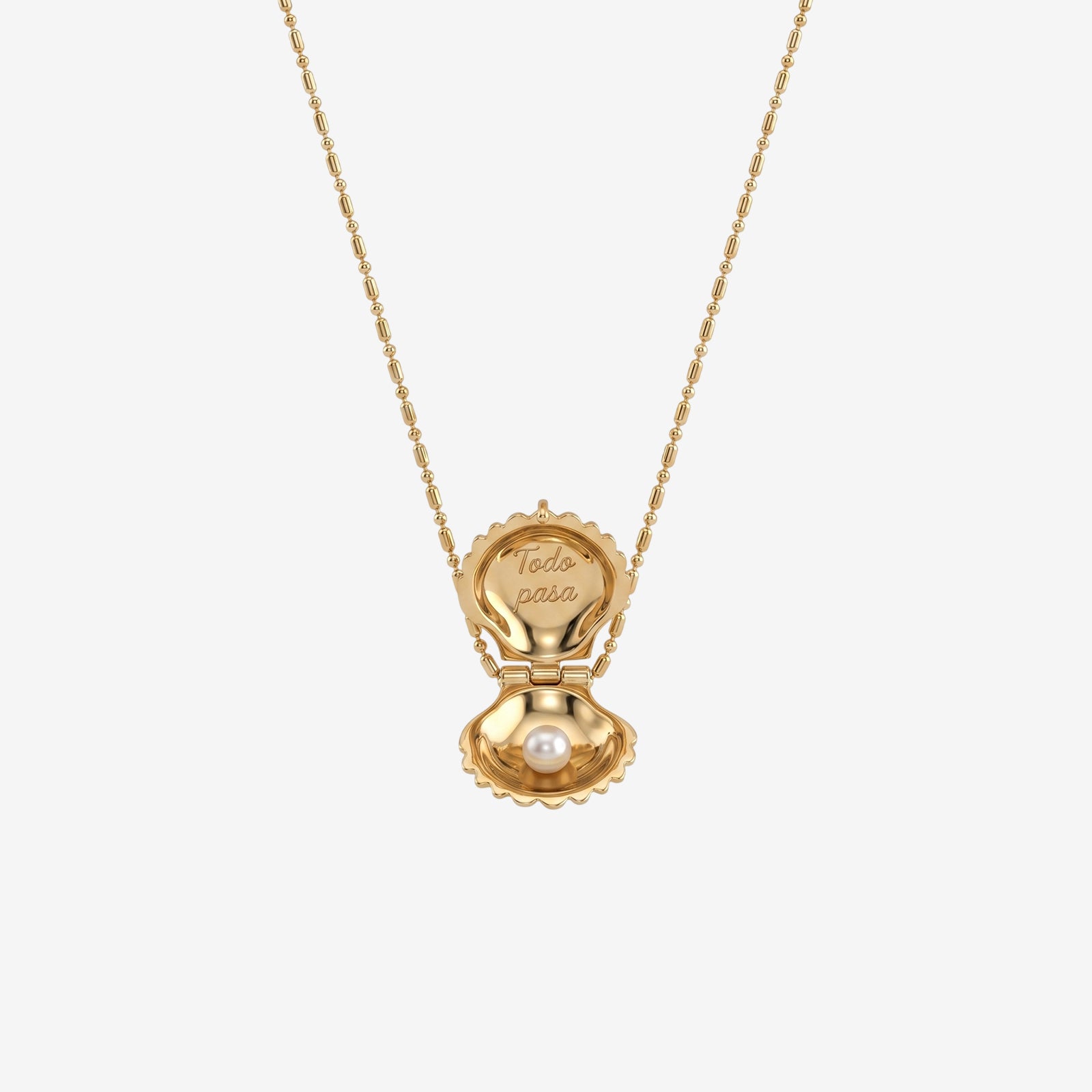 18k Gold Seashell Locket Necklace with Pearl | "Todo Pasa" Engraved Pendant