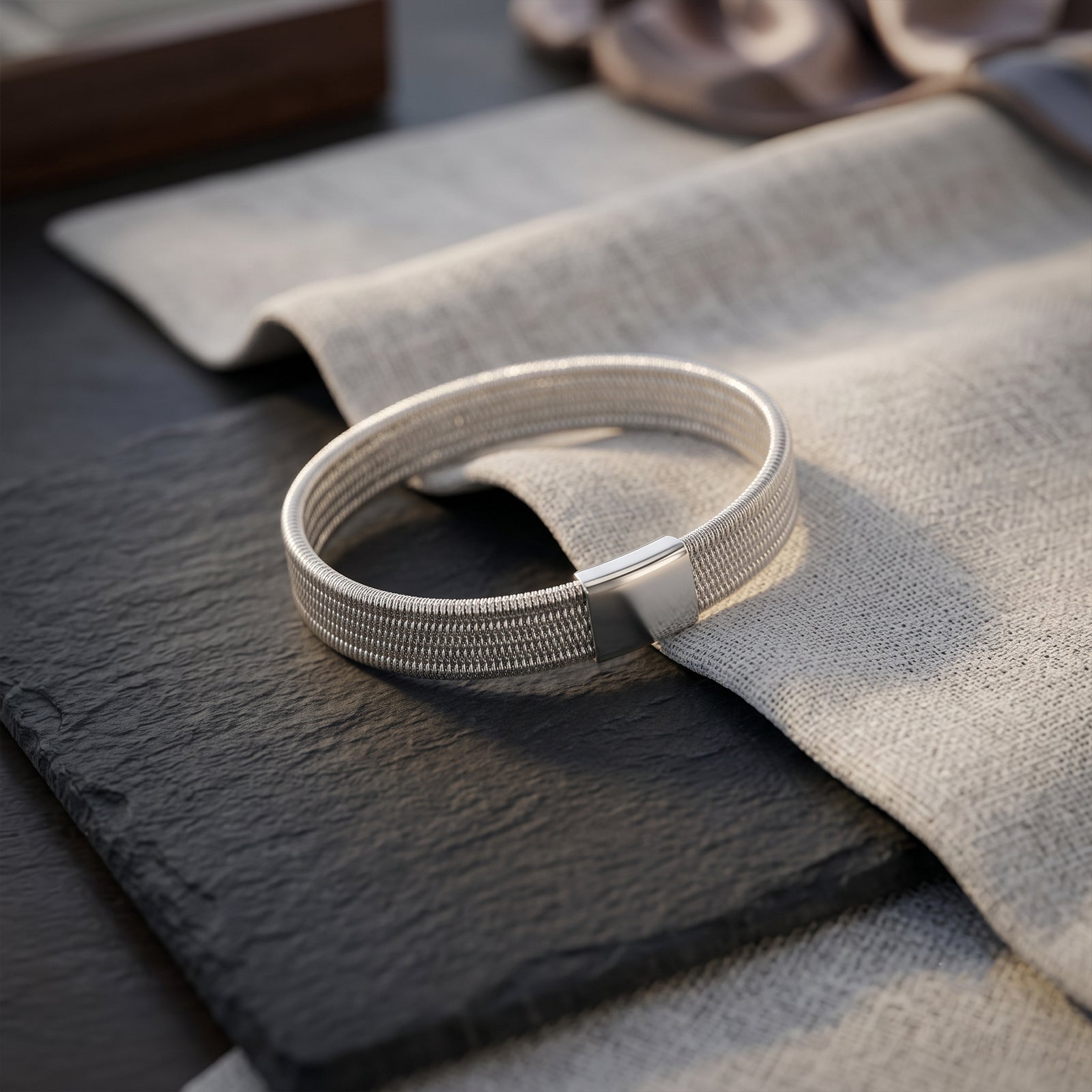 18k Gold Flexible Mesh Bracelet | GoldFlex Milanese Collection