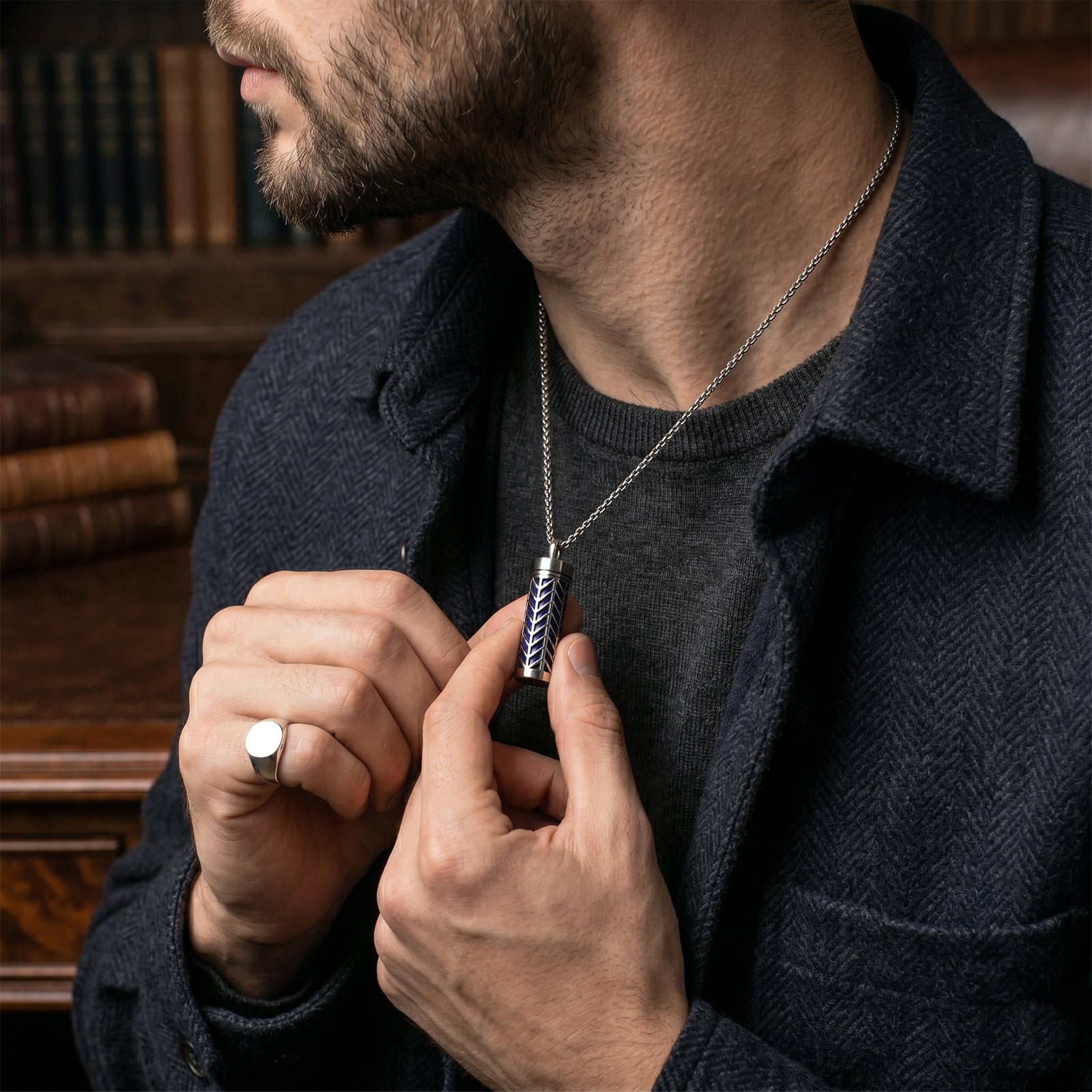 18k Gold Aromatherapy Pendant Necklace | Luxury Perfume Locket