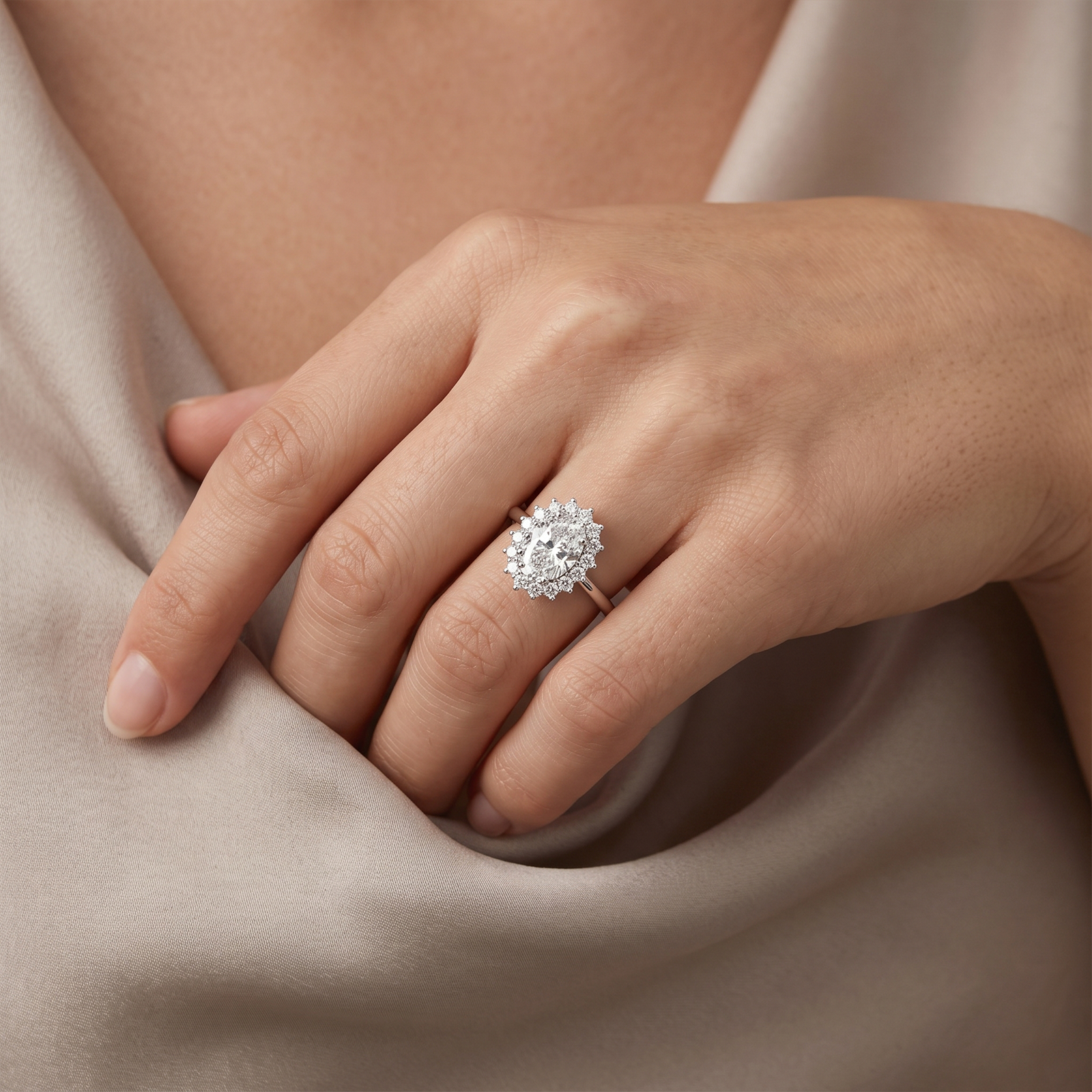 18K Gold Oval Halo Diamond Engagement Ring | Classic Floral Sunburst Design