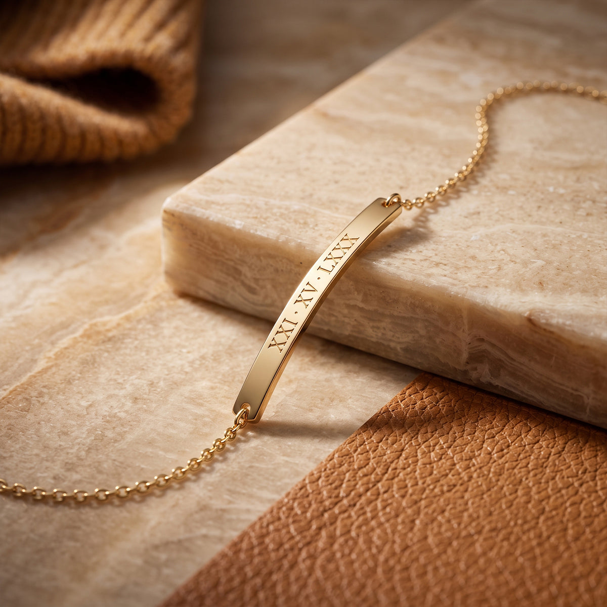 Custom 18K Gold Name Plate Bar Bracelet | Personalized Delicate Chain Jewelry