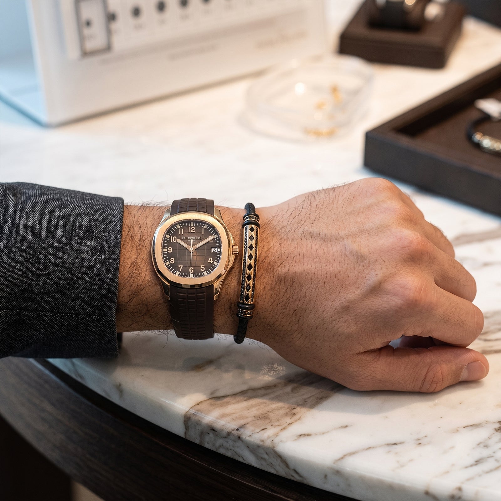Men's 18k Gold Woven Bracelet | Luxury Black Spinel Inlay Timeless Design