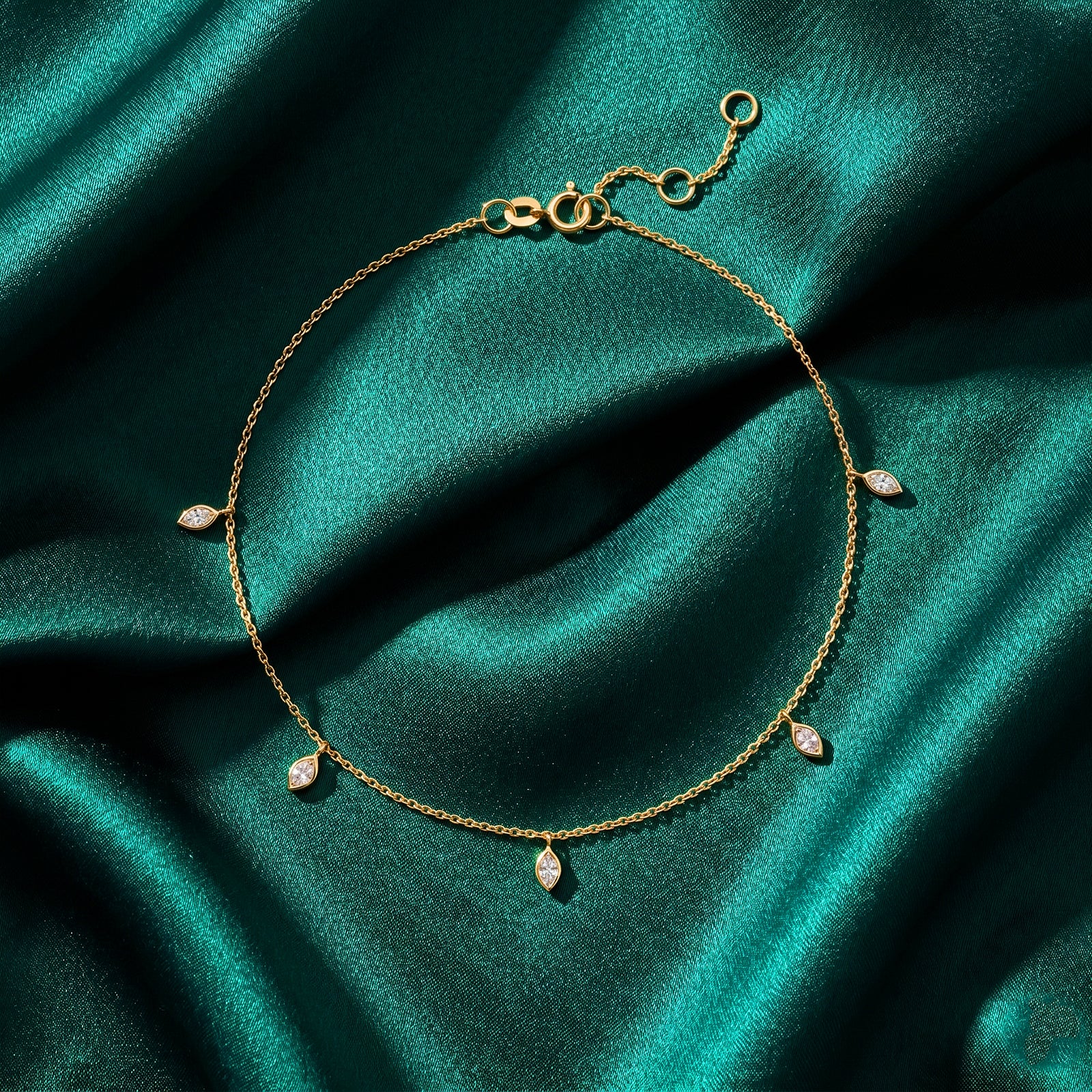 18k Gold Marquise Diamond Charm Dangle Bracelet | Minimalist Fine Jewelry