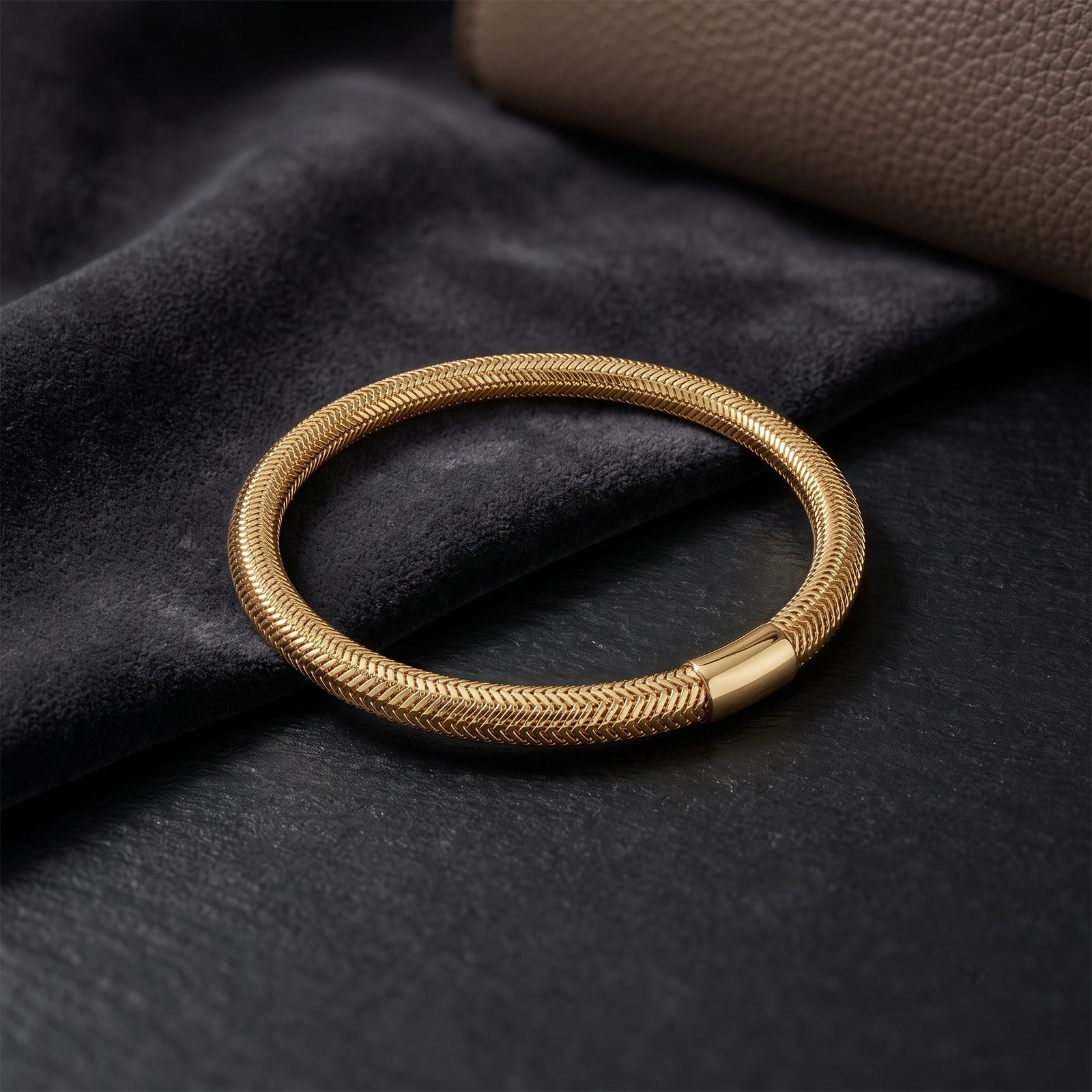 GoldFlex 18K Gold Flexible Mesh Bangle | Elegant Unisex Bracelet