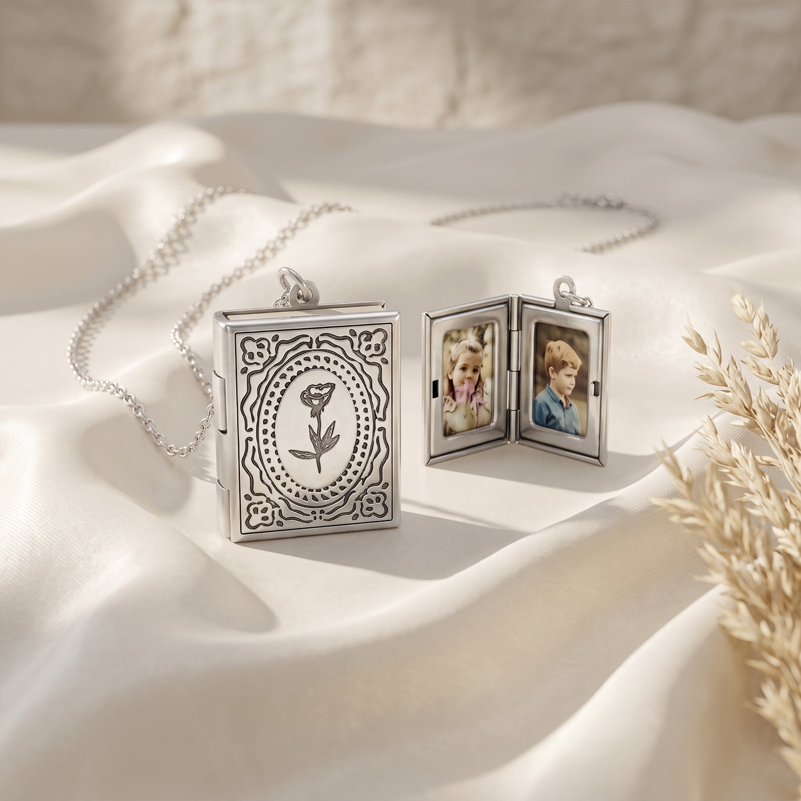 18K Gold Book Locket Necklace | Vintage Rose Engraved Pendant