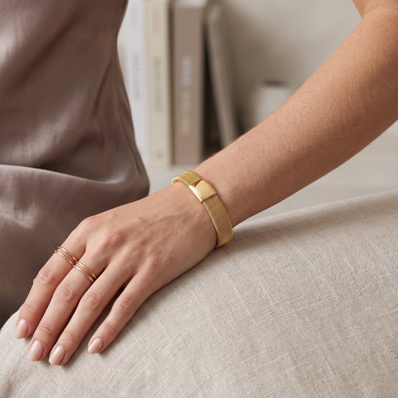 GoldFlex 18K Gold Mesh Bangle Bracelet | Flexible Fine Jewellery