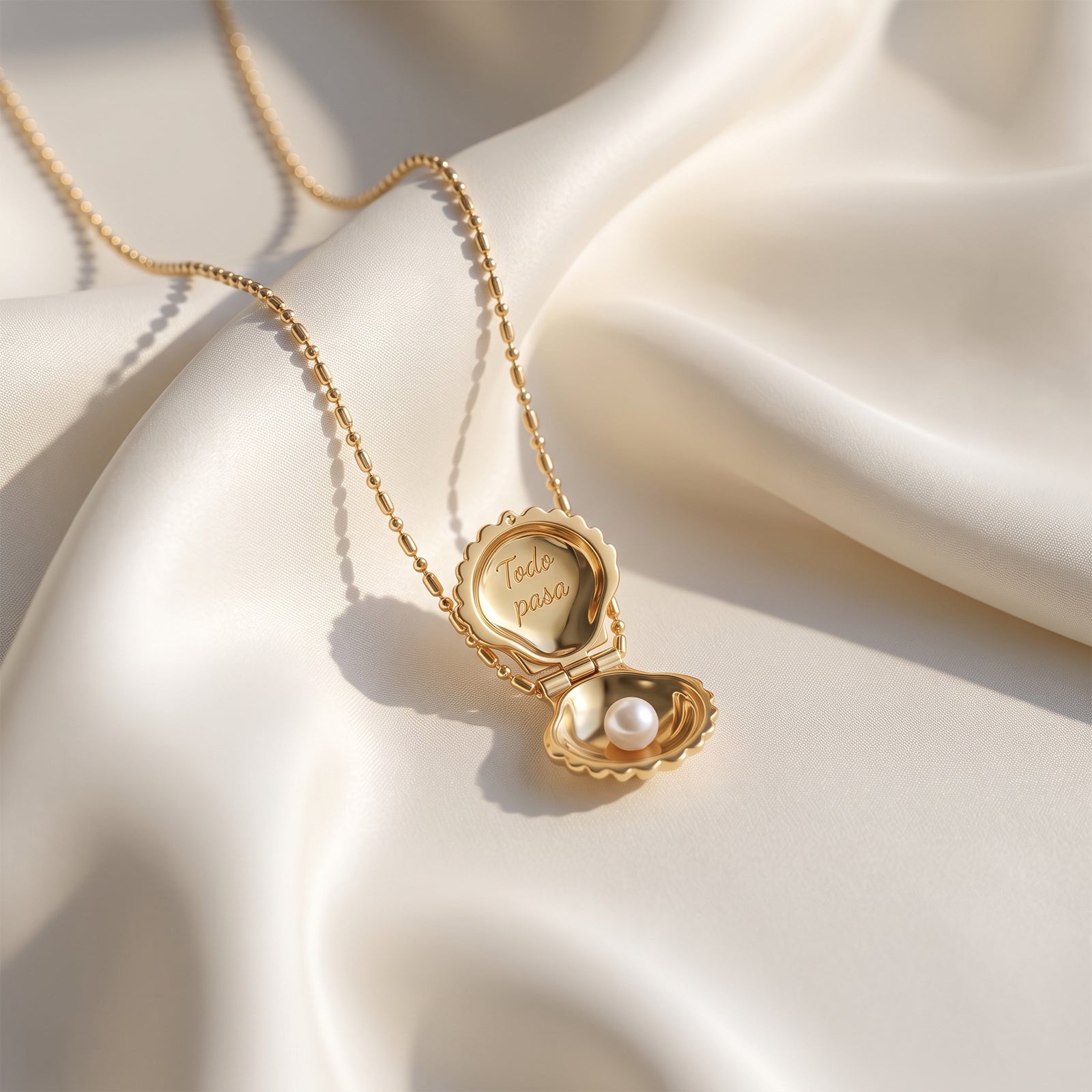 18k Gold Seashell Locket Necklace with Pearl | "Todo Pasa" Engraved Pendant