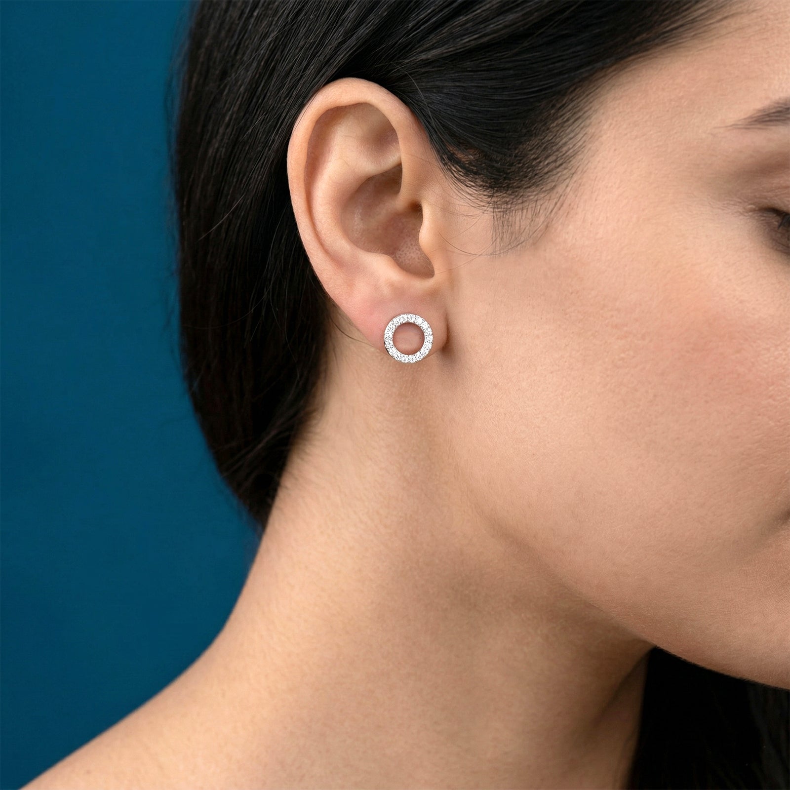 18k Gold Diamond Circle Stud Earrings | Minimalist Open Halo Earrings for Women