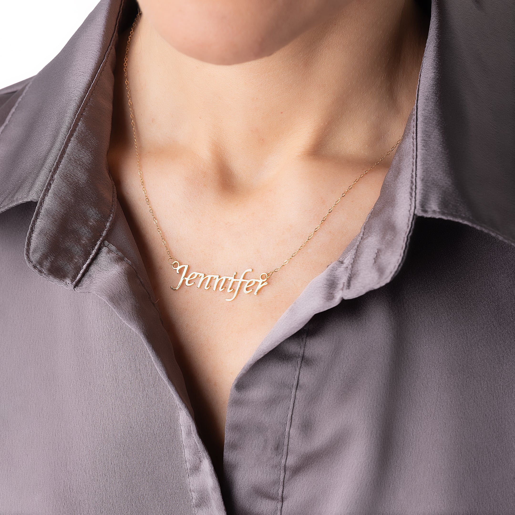 Calligraphy Font Custom Name Necklace – 18K Gold