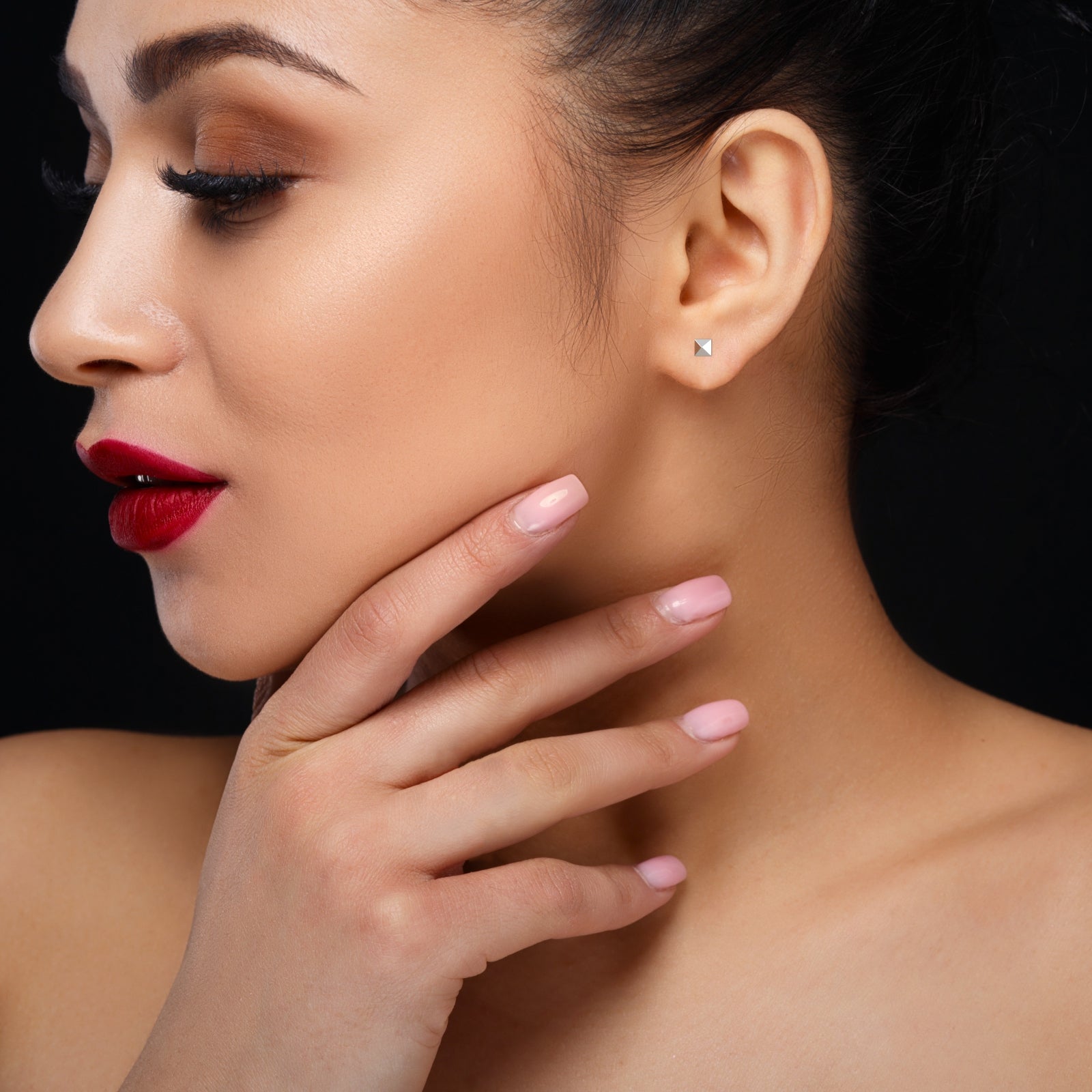 18K Gold Pyramid Stud Earrings | Modern Geometric Fine Jewelry