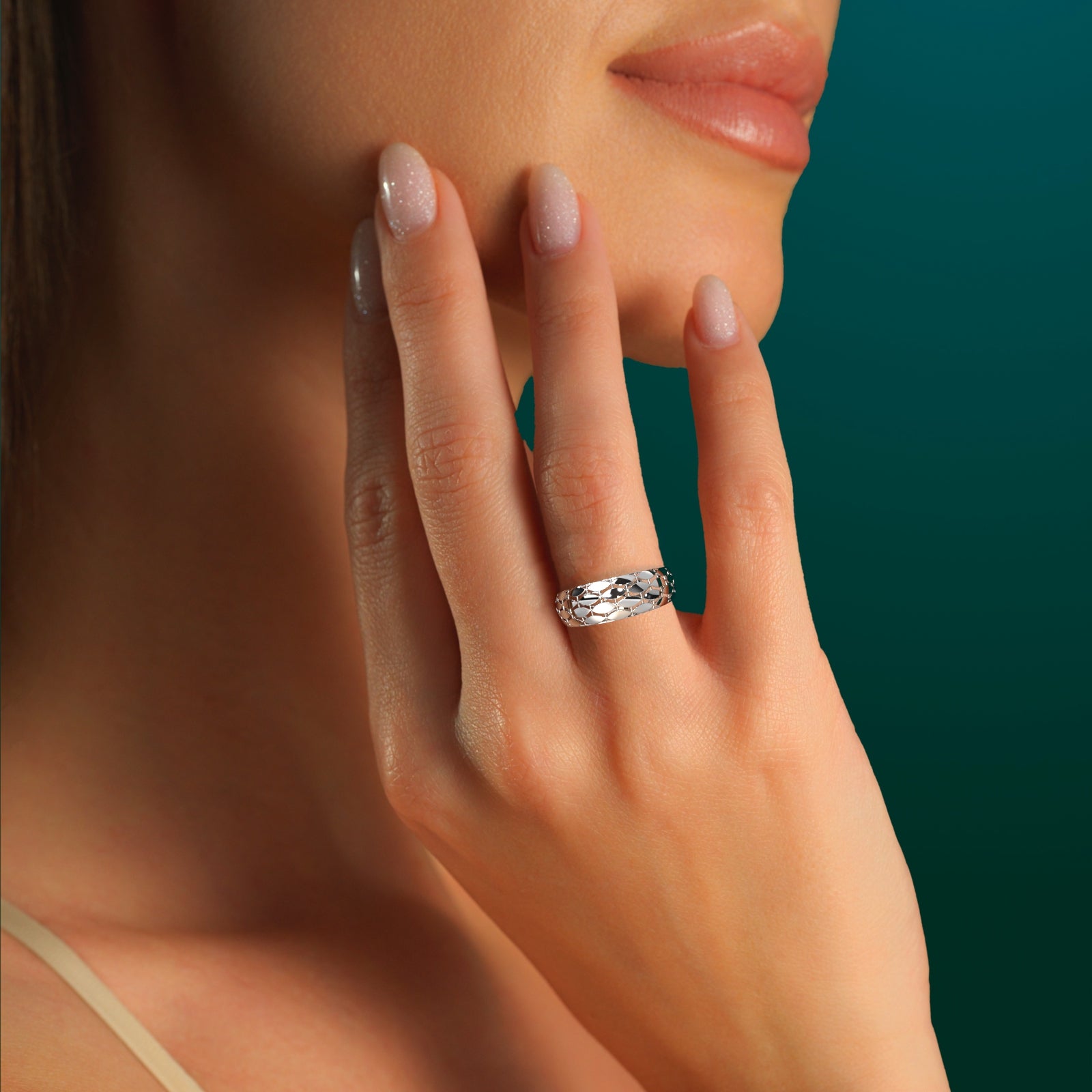 18k Solid Gold Openwork Marquise Band Ring | Elegant Lattice Statement Ring for Women