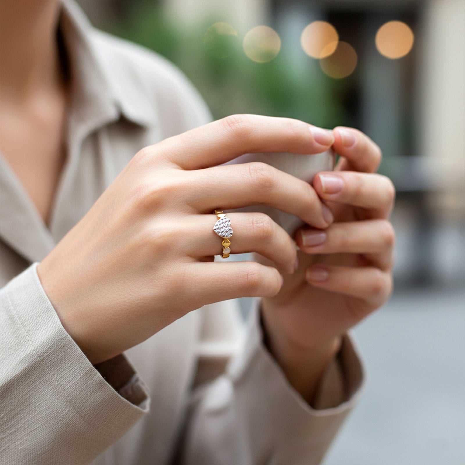 18k Gold Dual Tone Heart Ring | Handcrafted Gold Heart Link Band